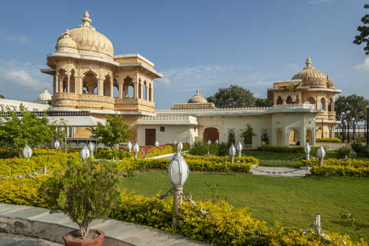 47 - India - Udaipur - lago Pichola - palacio Jag Mandir